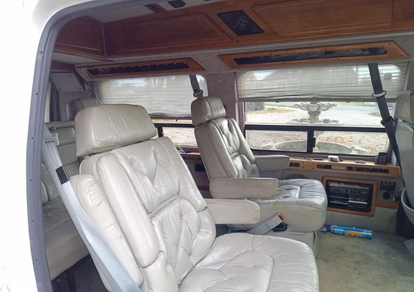Ford Econoline cena 38200 przebieg: 170000, rok produkcji 1994 z Marki małe 56